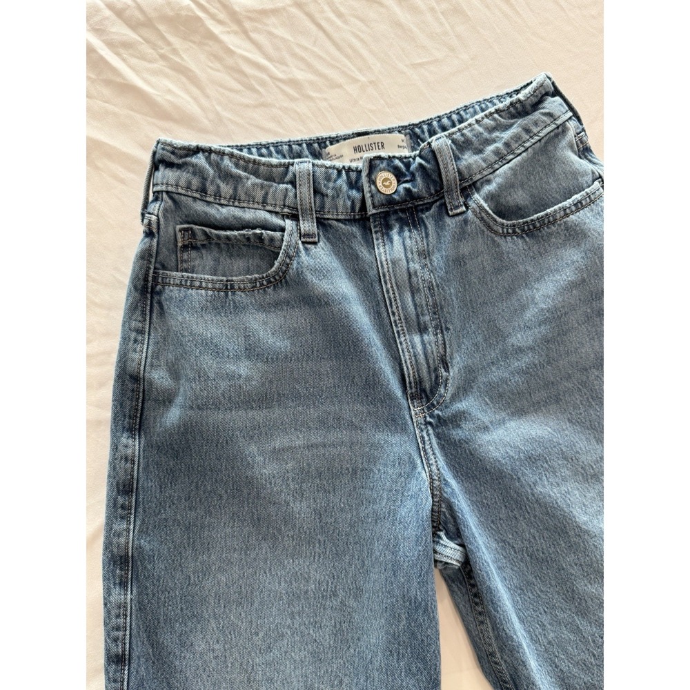 Hollister Jeans Ultra High-Rise Baggy Womens Size 28 Regular Pants Denim Preppy